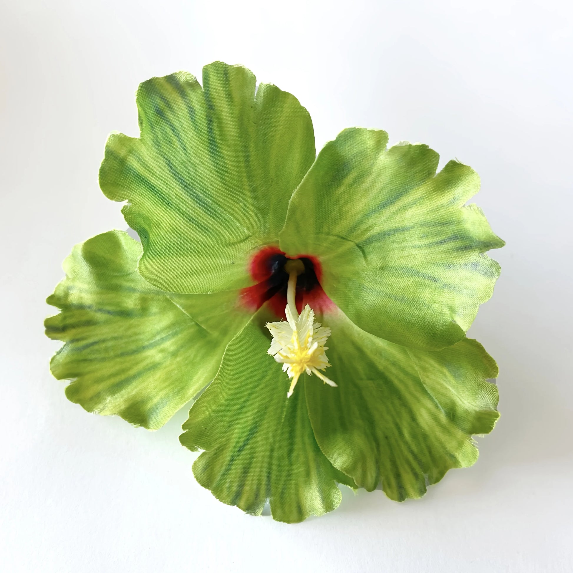 New Style Hawaiian Artificial Hibiscus Flower Duckbill Clip Hairpin Side Hair Clip Suitable for Bridal Weddings Hawaiian Beach